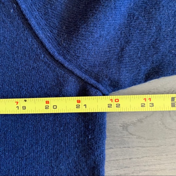 Men’s Love Moschino blue sweater w/ elbow patches - Picture 16 of 16